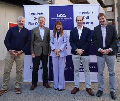 📚 UDD y Google Cloud anuncian alianza para impulsar el talento tech local