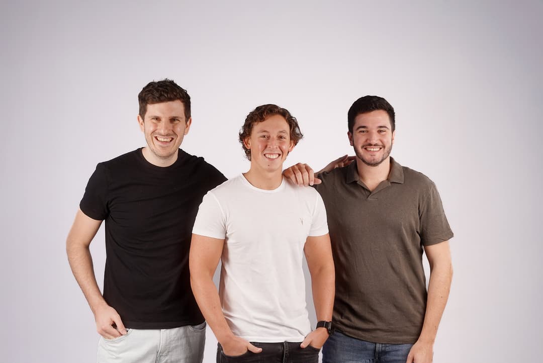 💳 Tapi: US$31M levantados y adquisición de unidades de Arcus en México