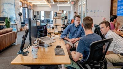 📝 Convocatoria: 'El Futuro de los Servicios Financieros'